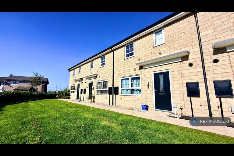 House Atherton Court in Tameside