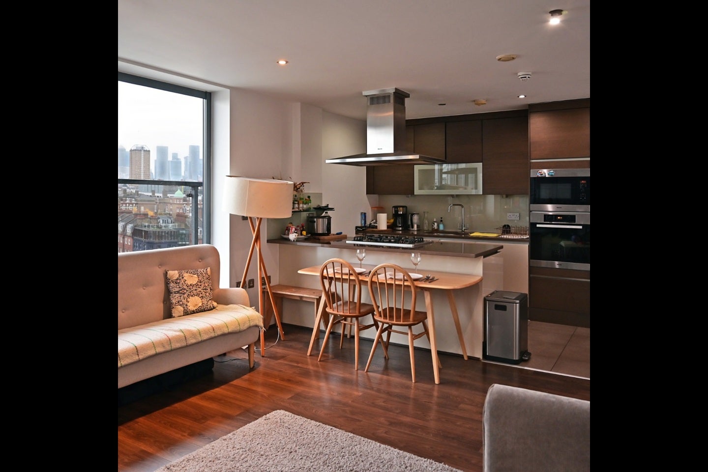 Flat Plumbers Row in Greater London