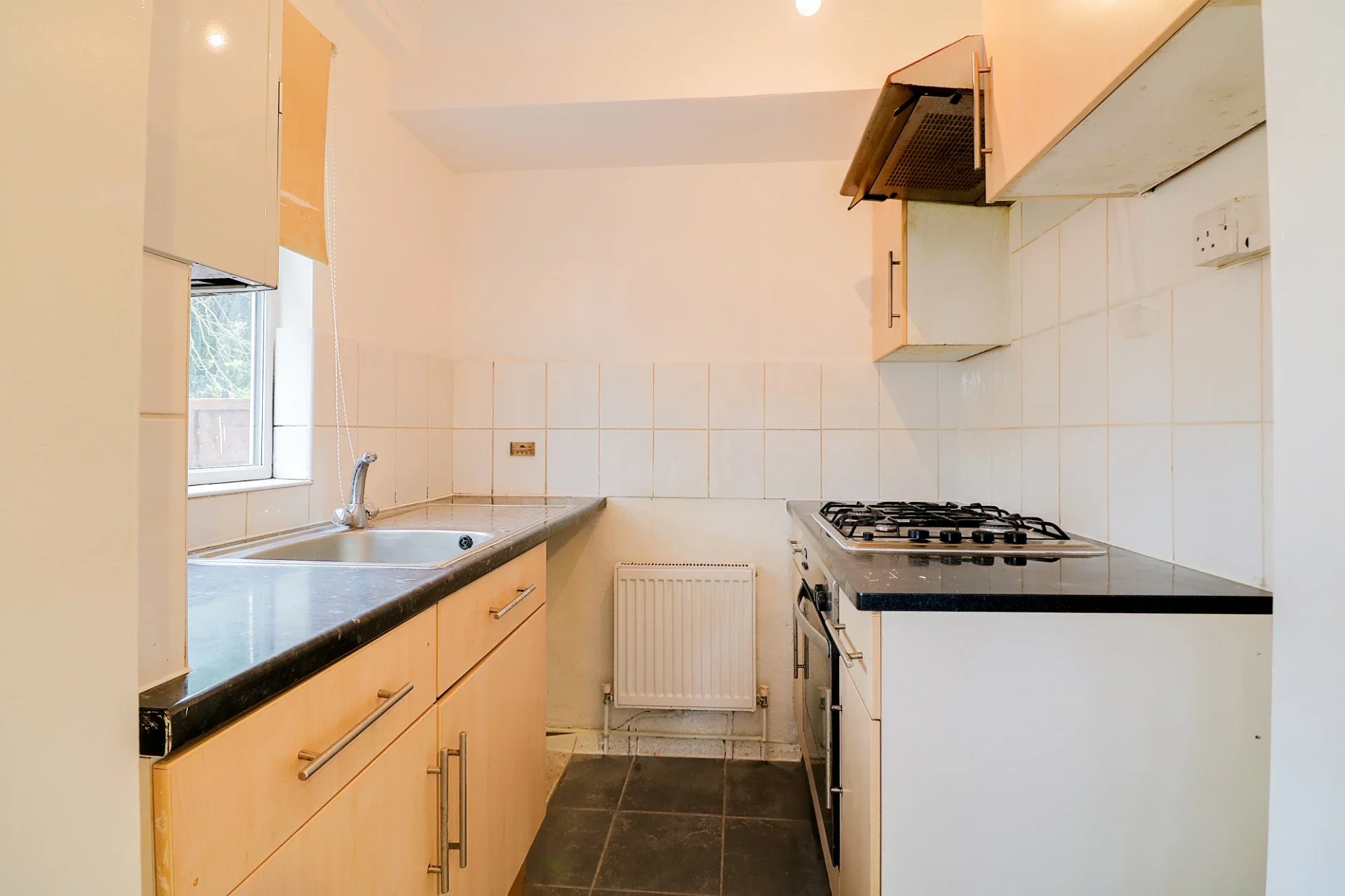 Flat Thornton Avenue in Greater London
