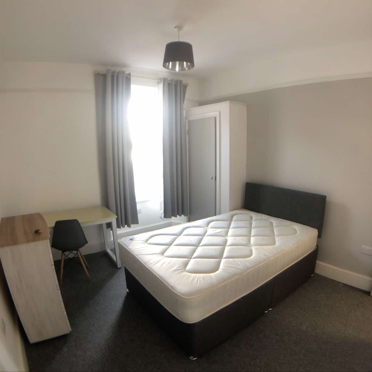 Room Polruan Terrace in Plymouth