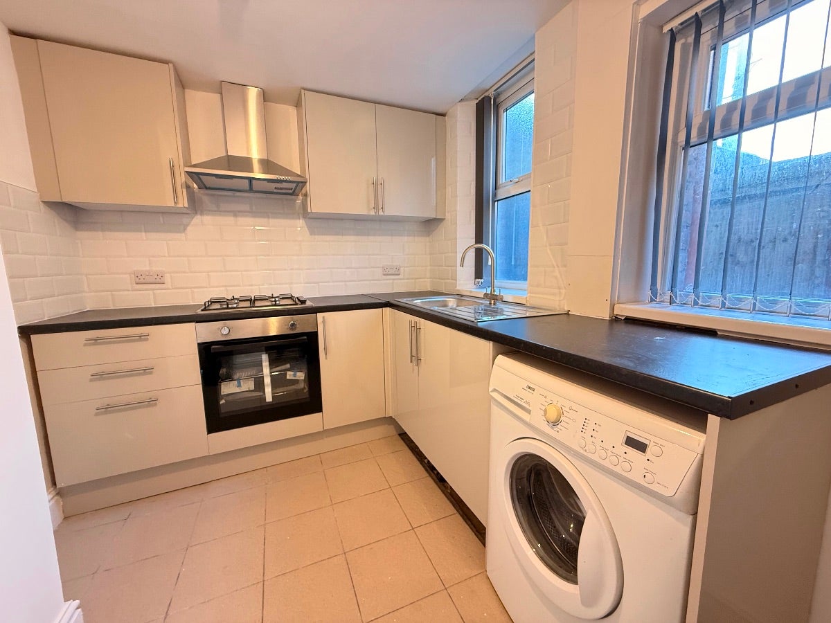 Flat Olney Street in Liverpool