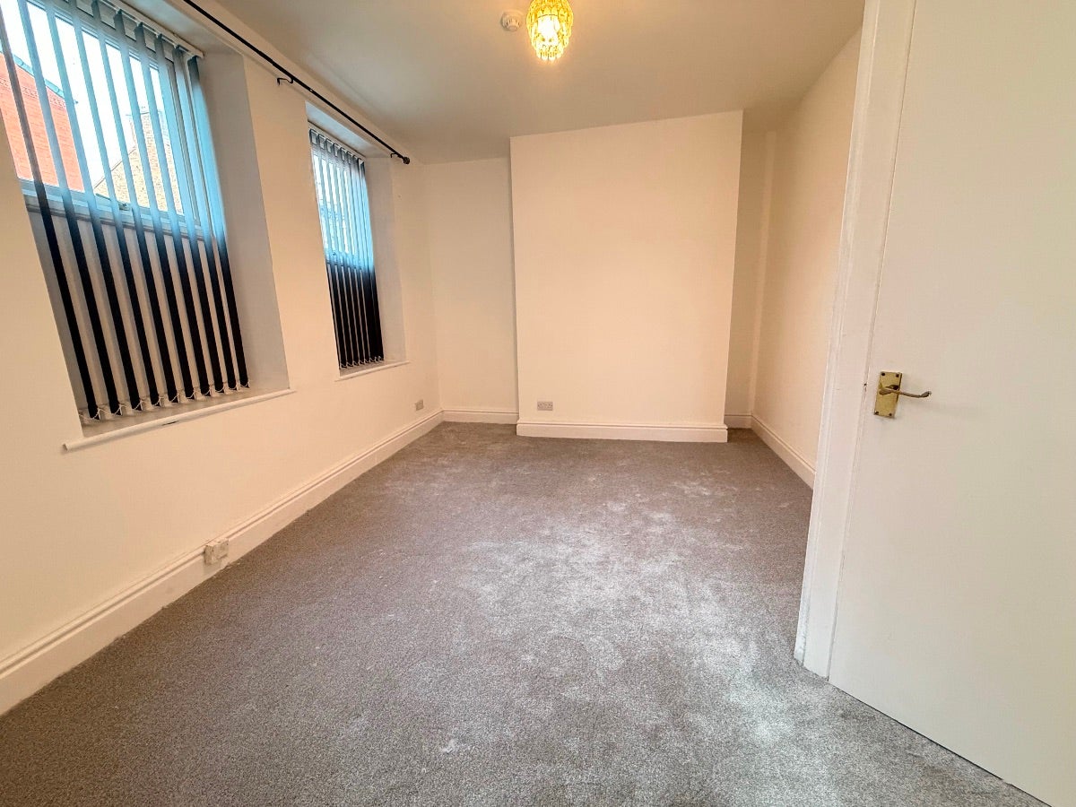 Flat Olney Street in Liverpool