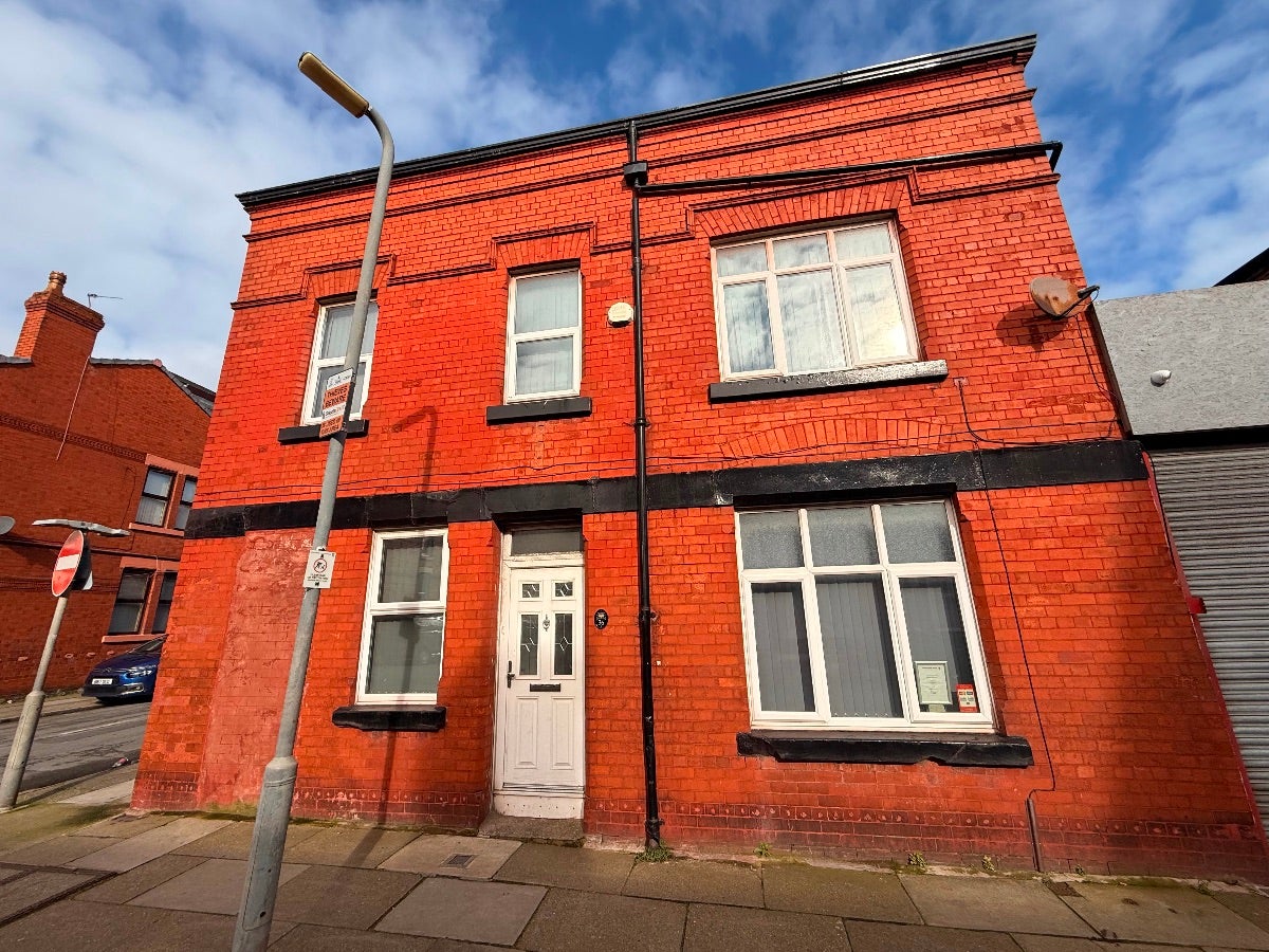 Flat Olney Street in Liverpool