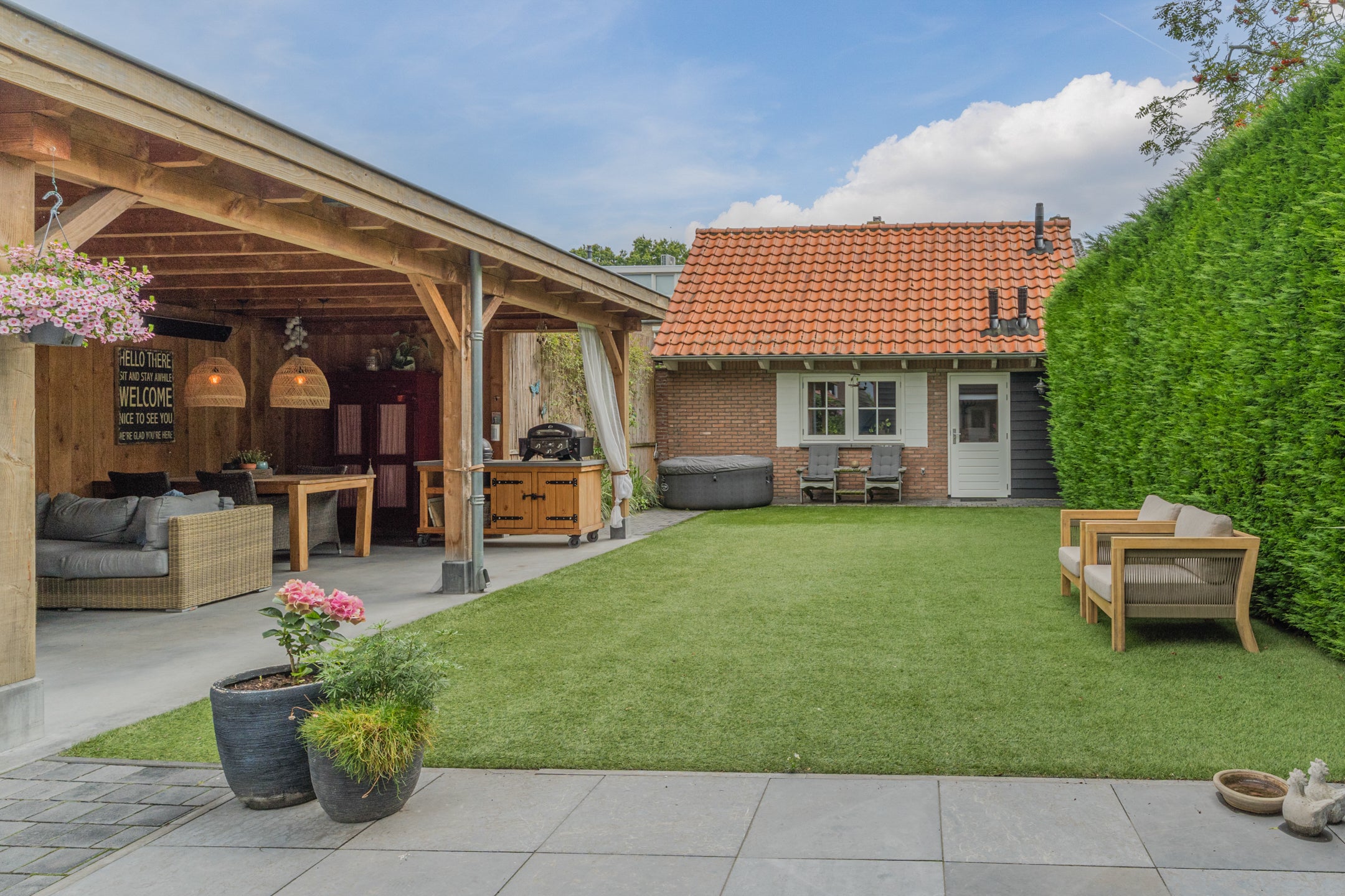 Vrijstaande woning te koop: Loeffstraat 6, Waalwijk