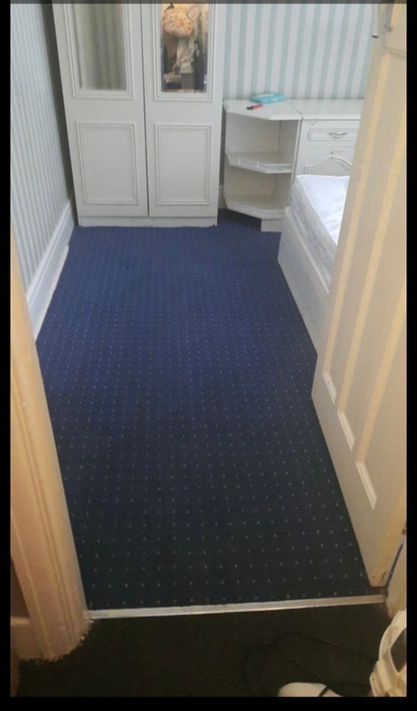 Room White Horse Road in Greater London