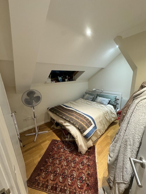 Flat Cephas Street in Greater London