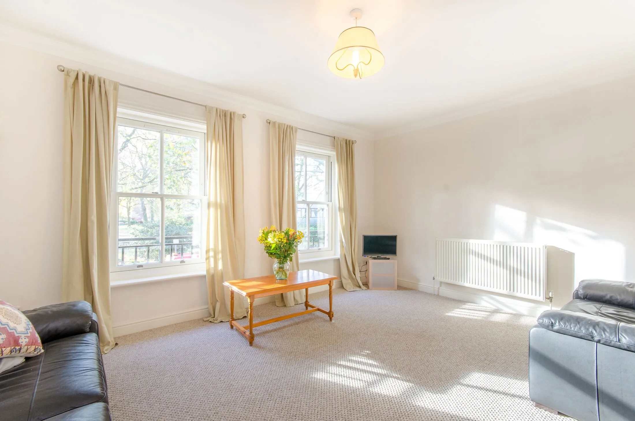 House Bath Terrace in Greater London