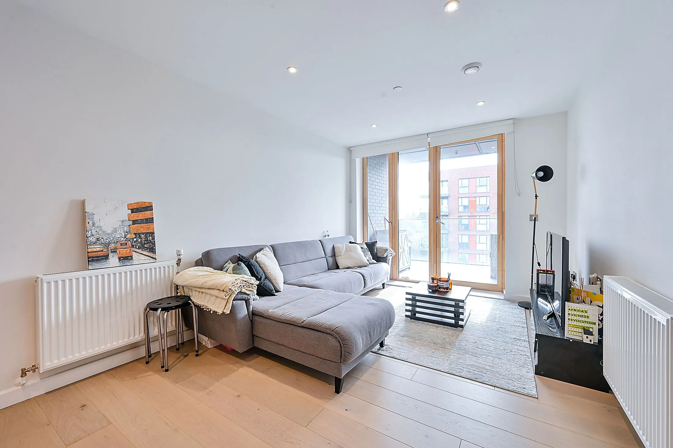 Flat Copley Close in Greater London