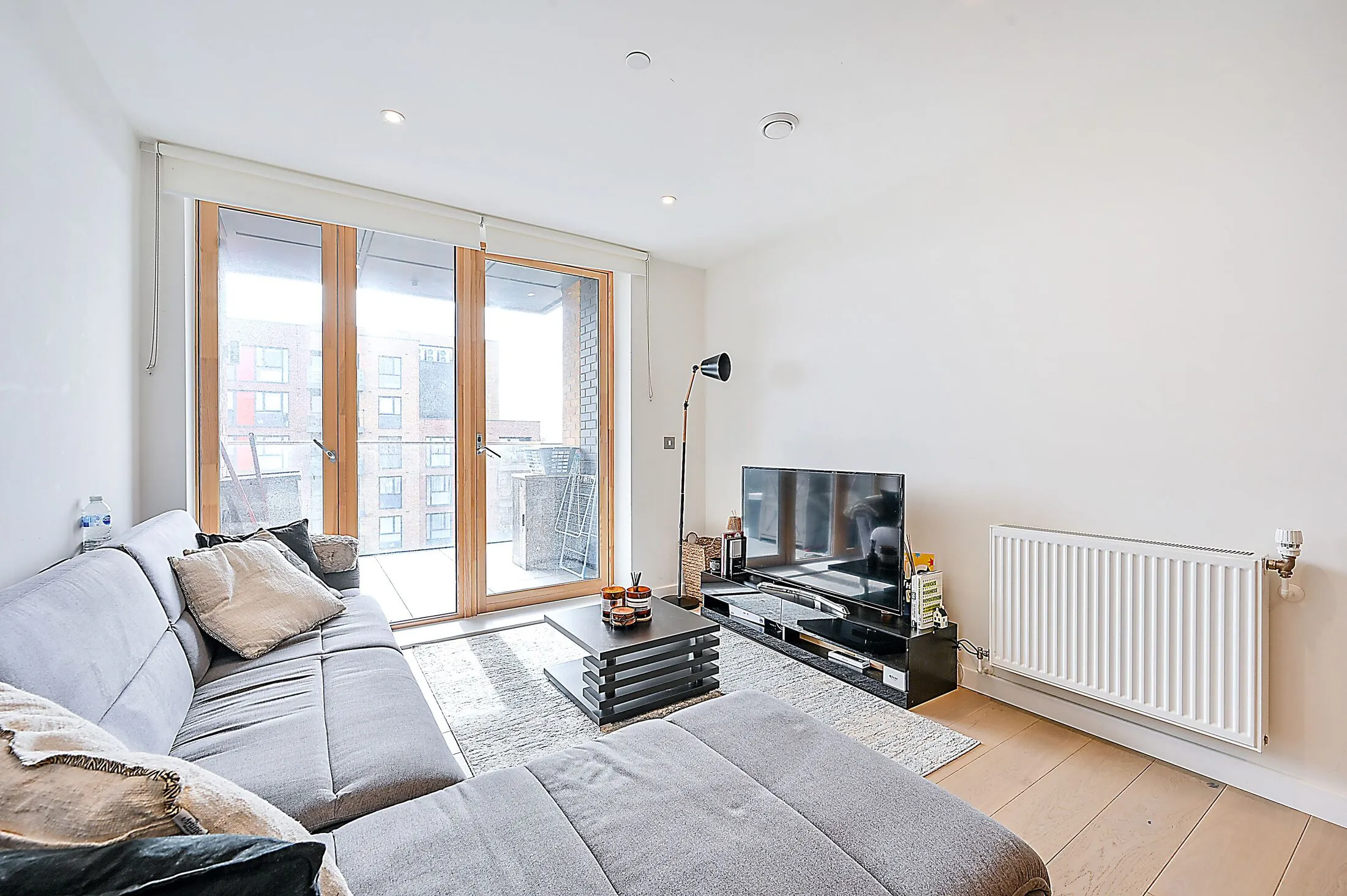 Flat Copley Close in Greater London