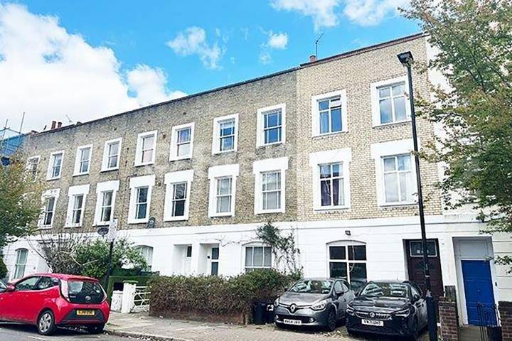 House Parkway in Greater London