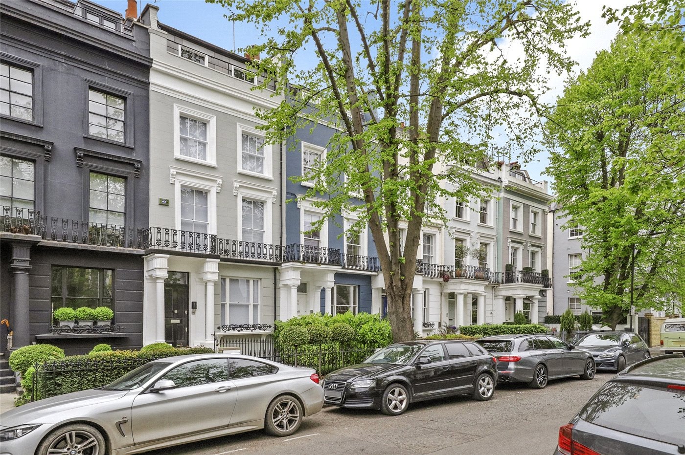 Flat Sutherland Place in City of Westminster