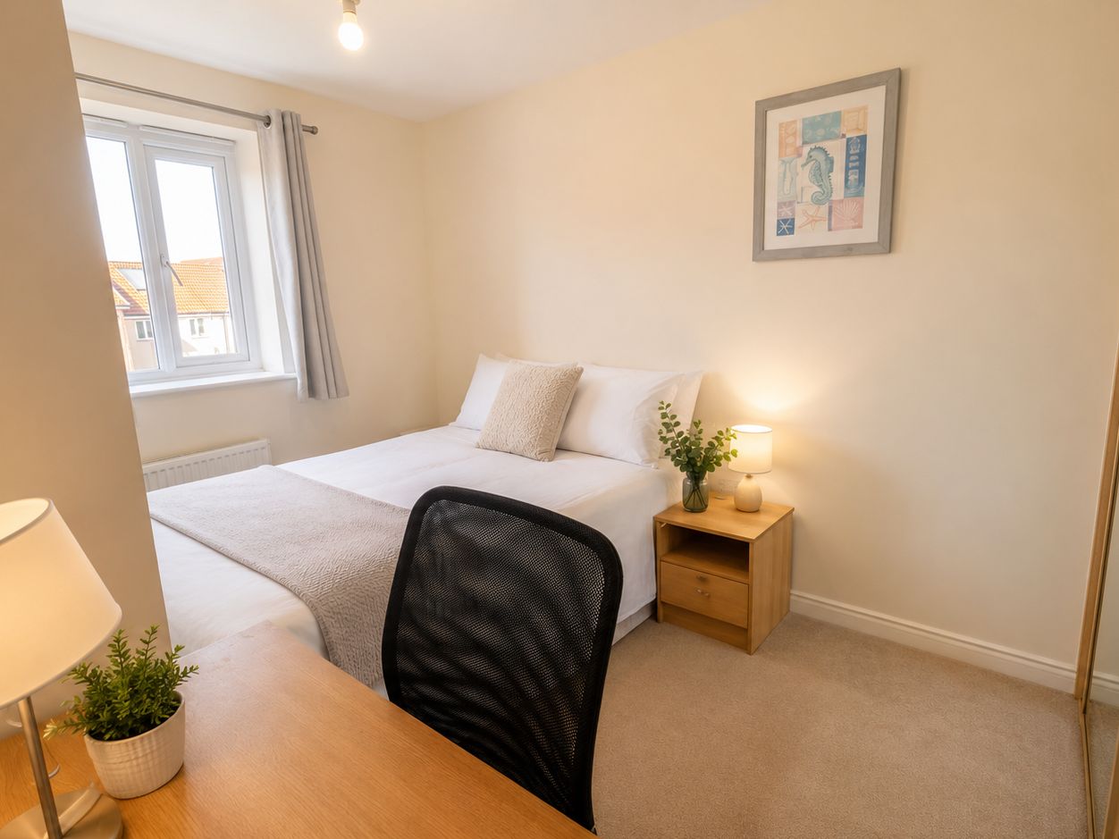 Room Wood Mead in Stoke Gifford