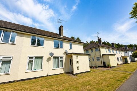 Flat Stratfield Road in Basingstoke and Deane