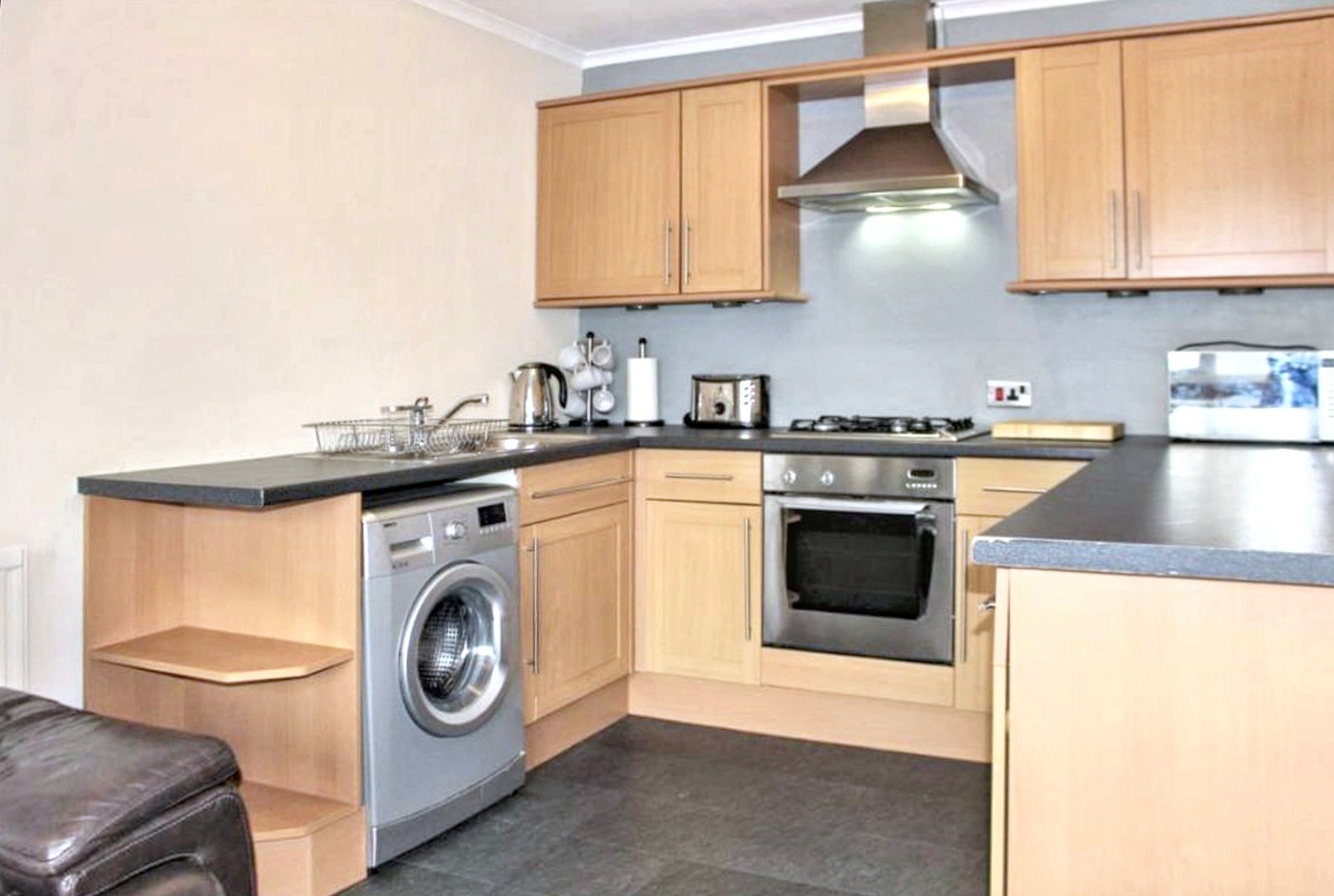 Flat Clive Road in Cardiff