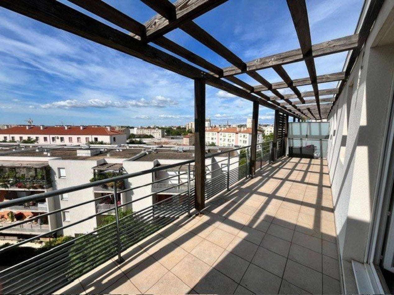 Flat Route de Beaucaire in Nîmes