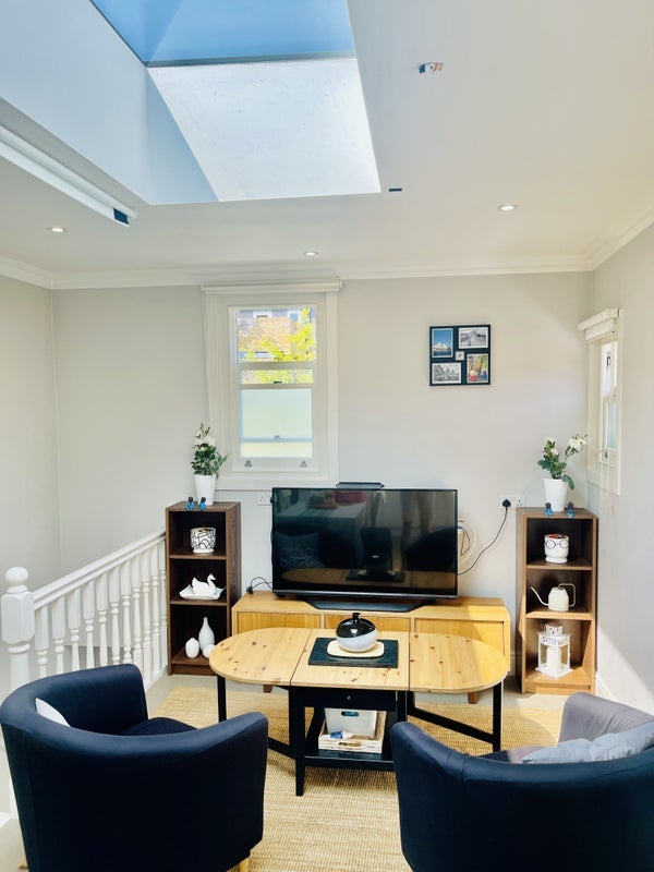 Room Bollo Bridge Road in Greater London