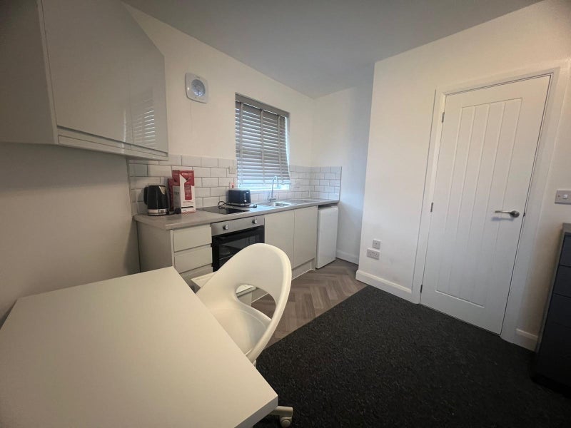 Room Vince Street in Sandwell