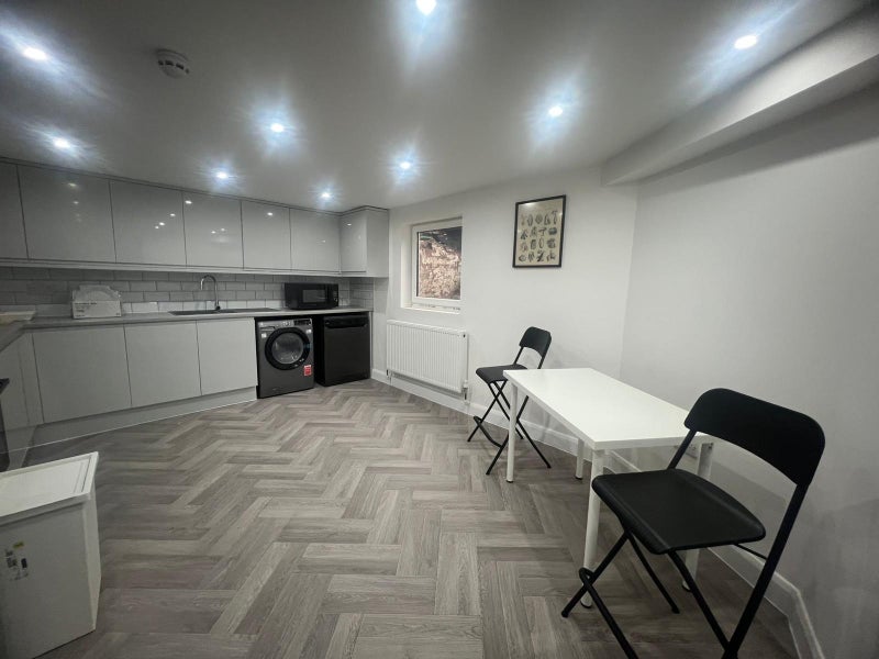 Room Vince Street in Sandwell