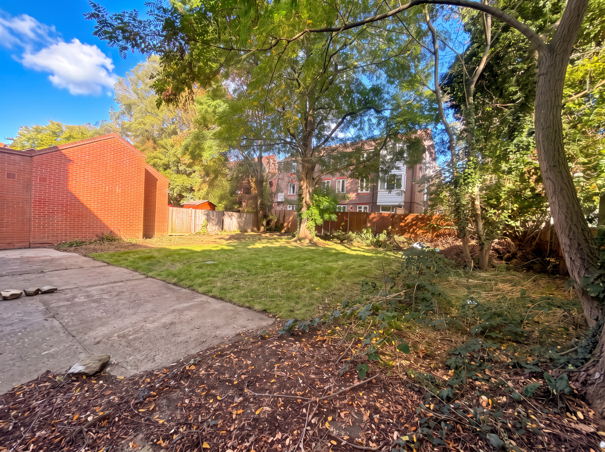 Flat Aldrington Road in Greater London