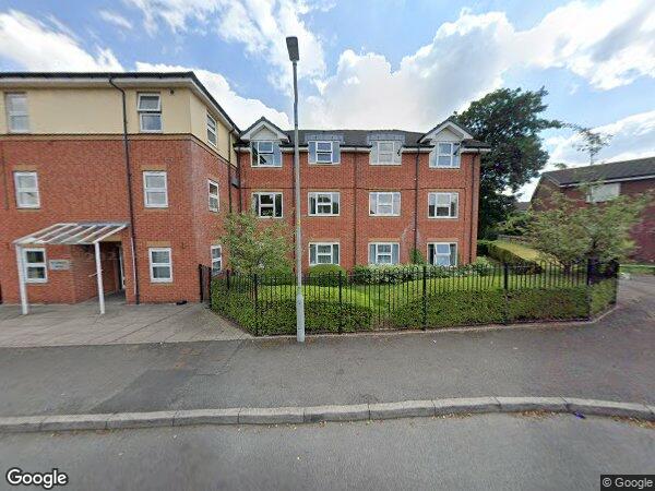 Flat Sedgley Road West in Sandwell