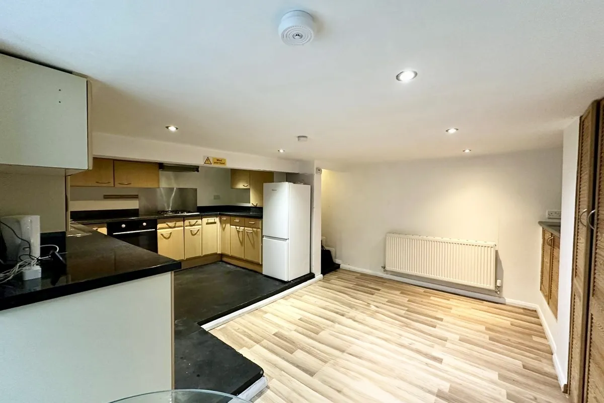 House Raincliffe Grove in Leeds