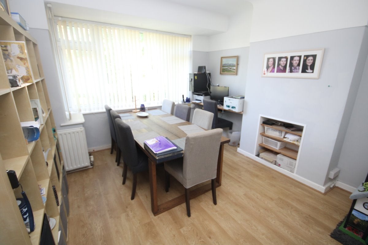 Flat Hoole Road in Chester