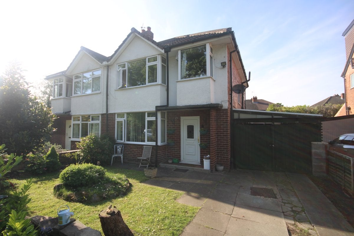 Flat Hoole Road in Chester