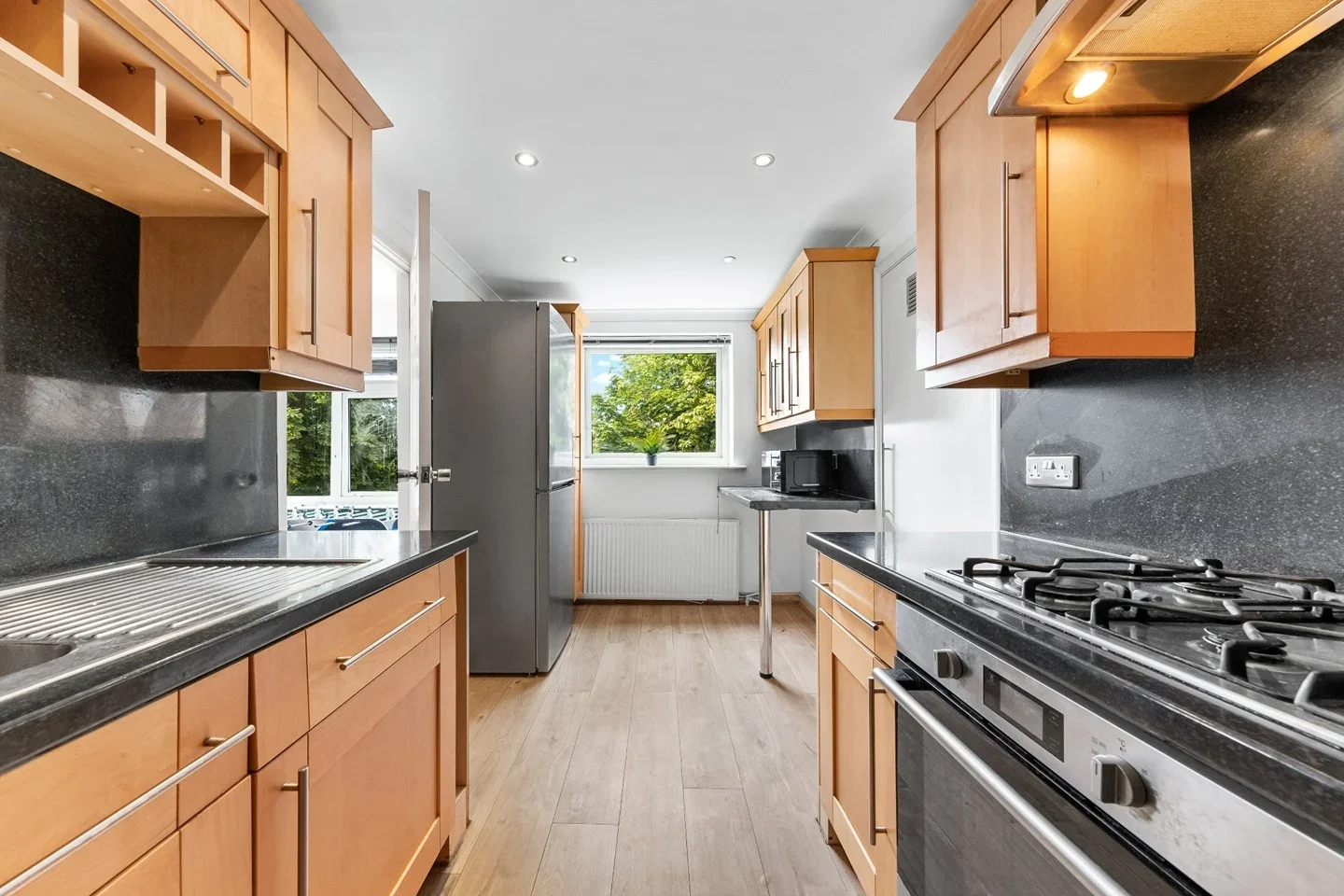 Flat Belle Vue Lane in Hertsmere
