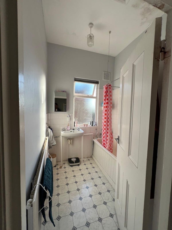 Room Nightingale Lane in Greater London