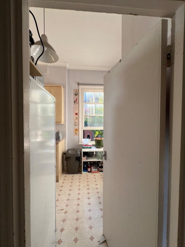 Room Nightingale Lane in Greater London