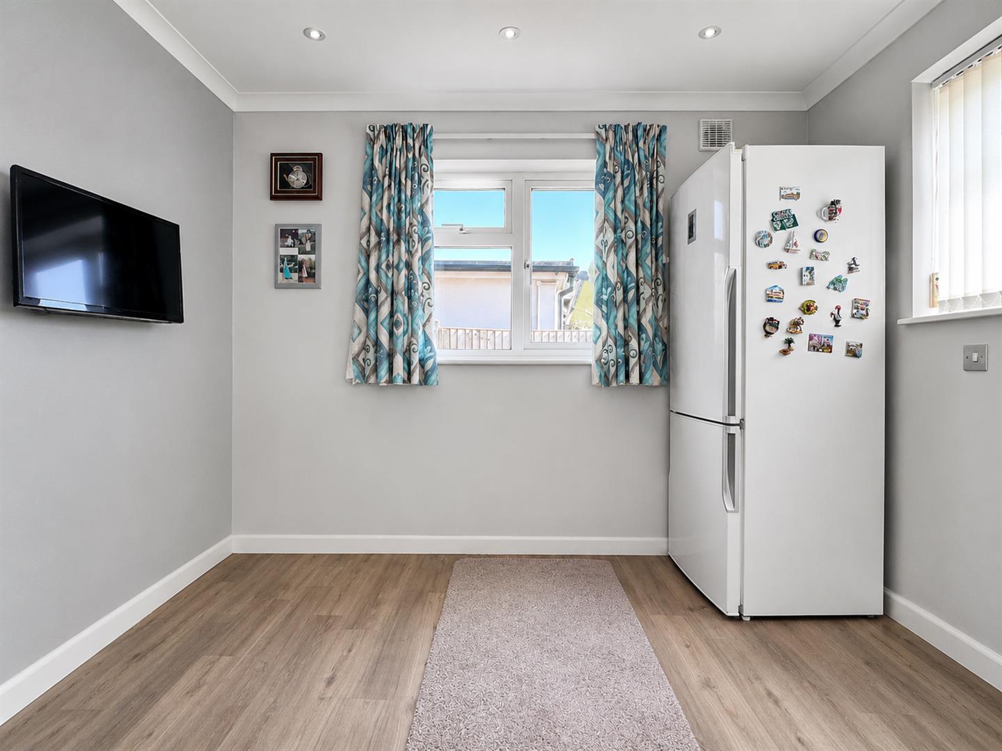 House Hunts Pond Road in Fareham
