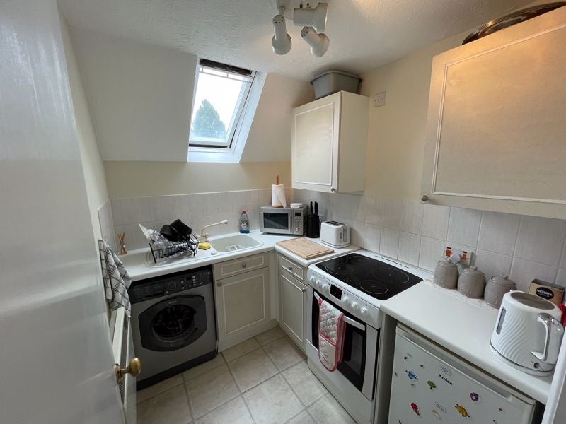 Flat B2146 in Chichester
