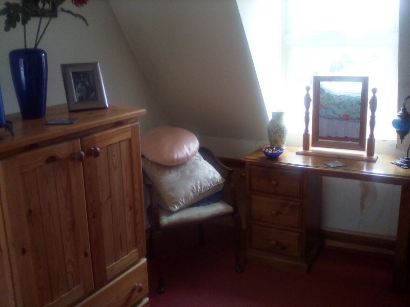 Room Quicks Road in Greater London