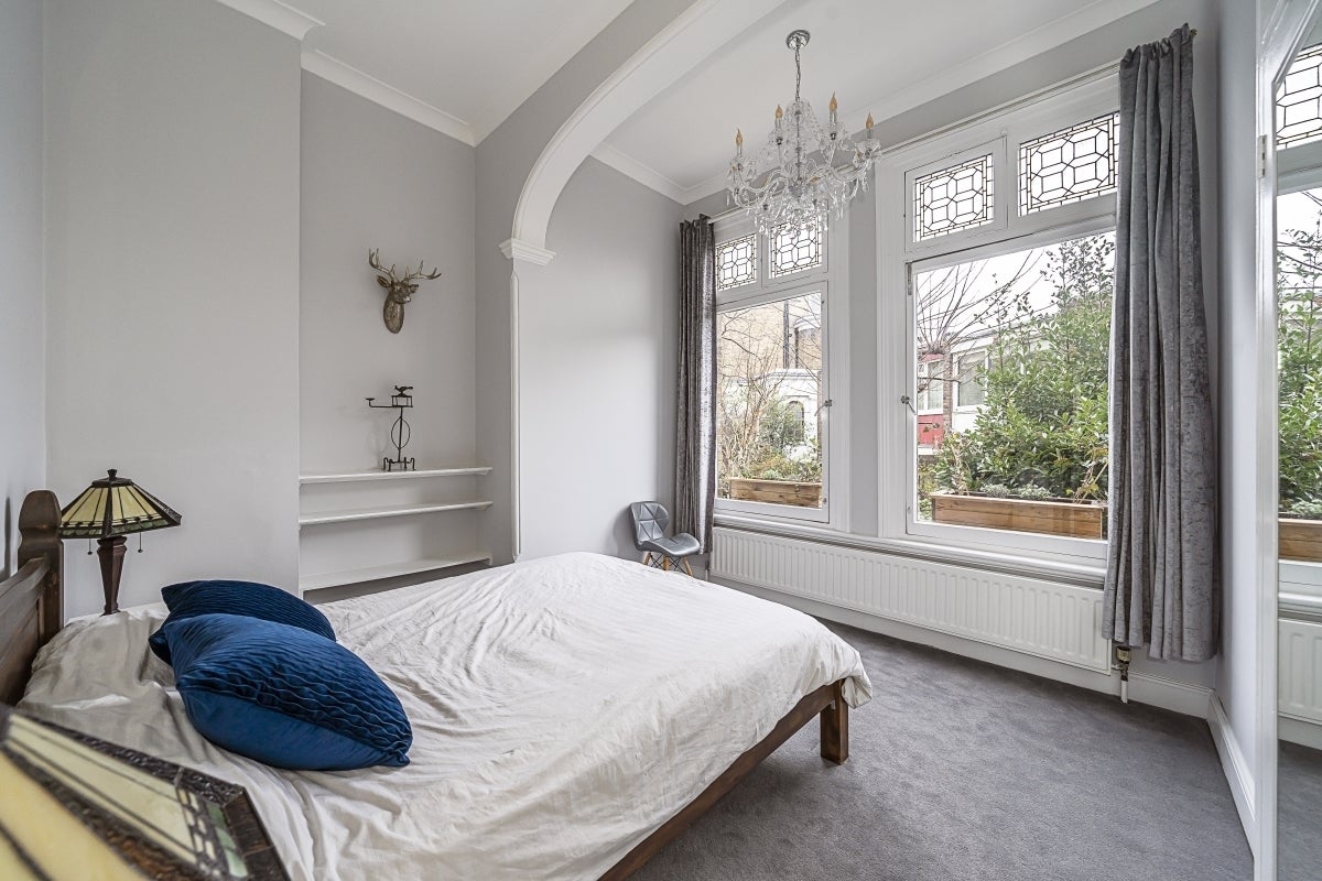 Flat Pembridge Villas in Greater London