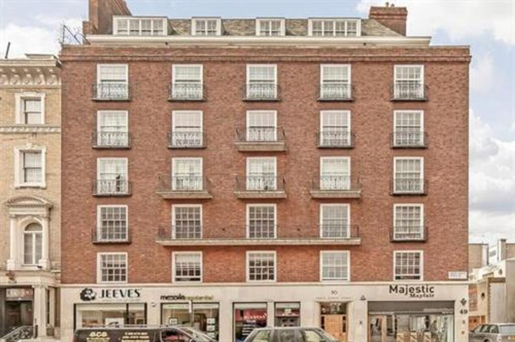 Flat Chesterfield Gardens in City of Westminster