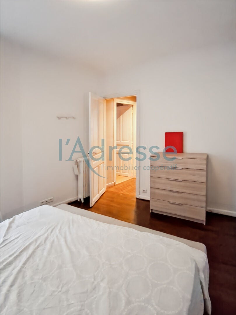 Flat Rue Henri Sellier in Laval