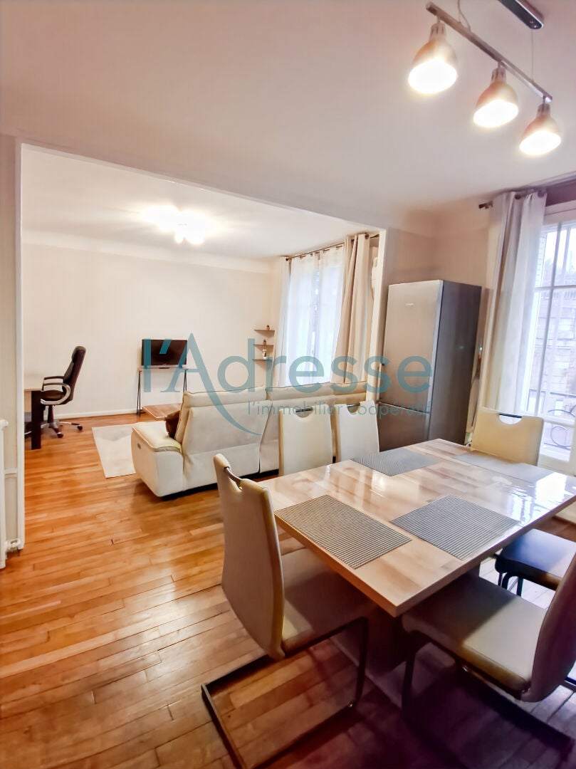 Flat Rue Henri Sellier in Laval