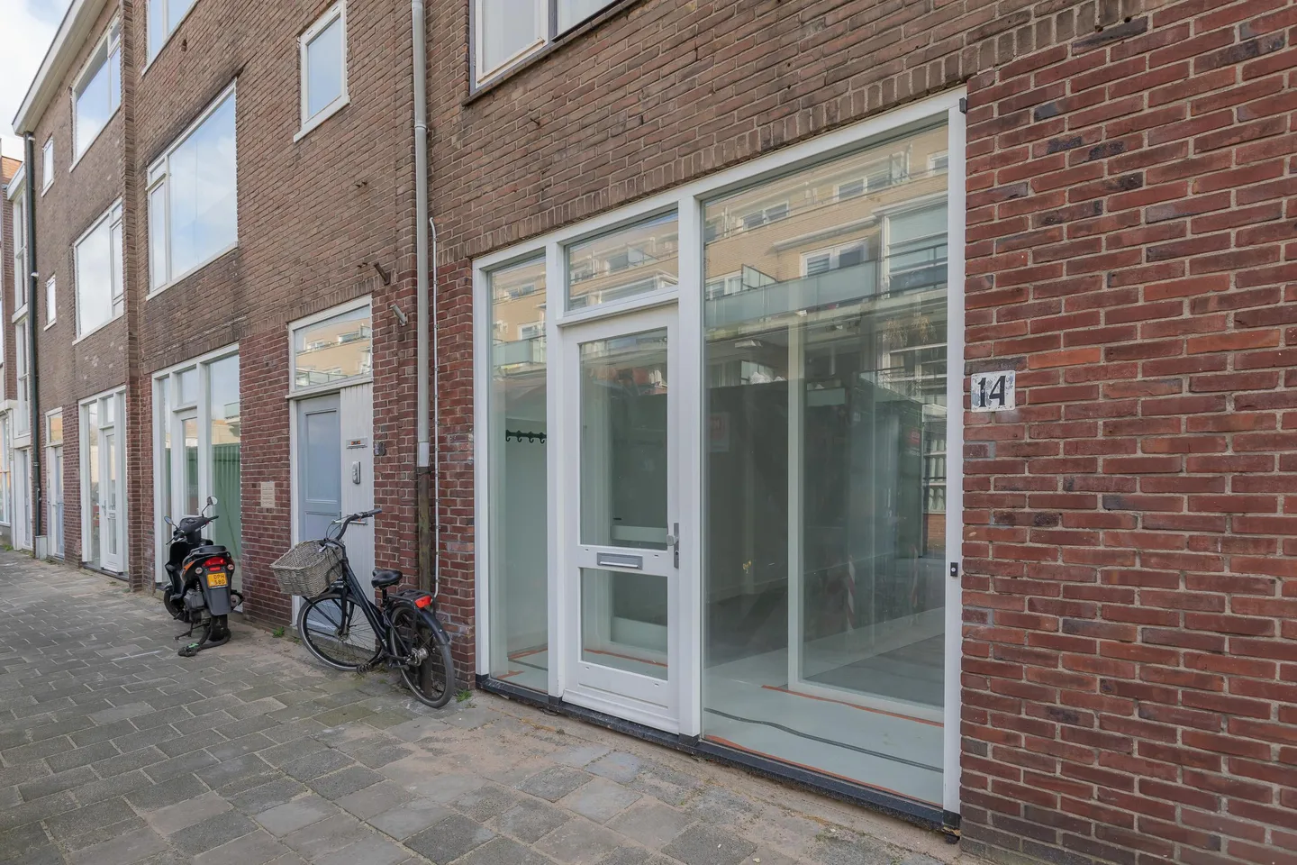Flat Dokter De Liefdestraat in Haarlem