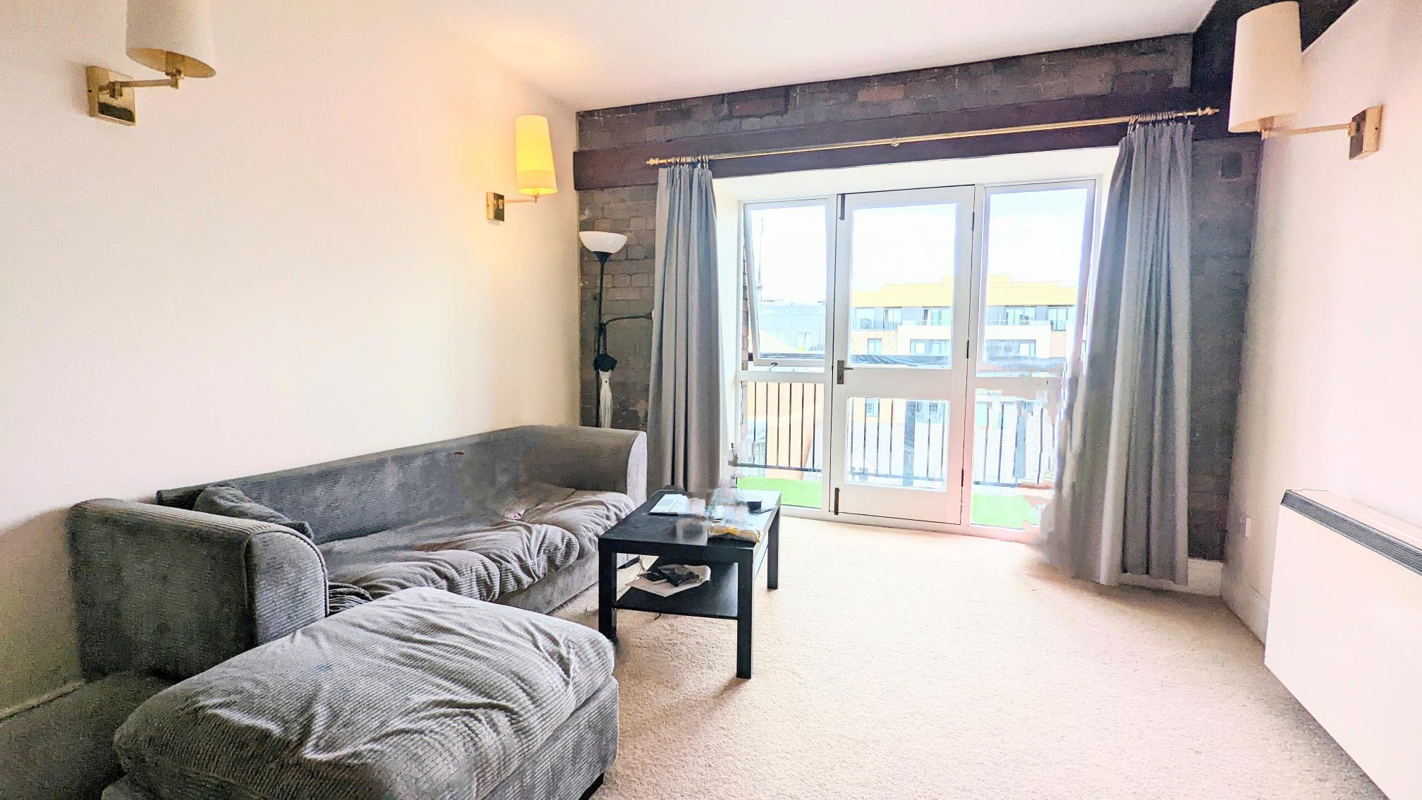 Flat Redcliff Street in Bristol