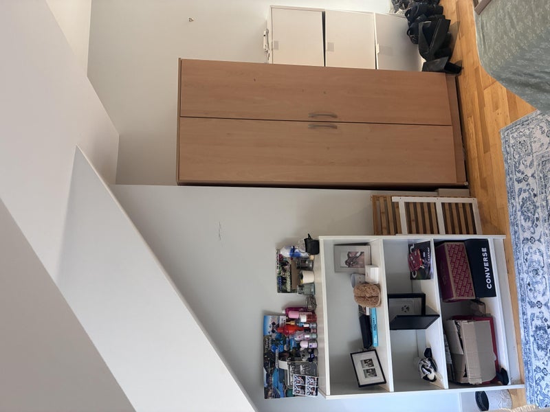 Room Broadhurst Gardens in Greater London