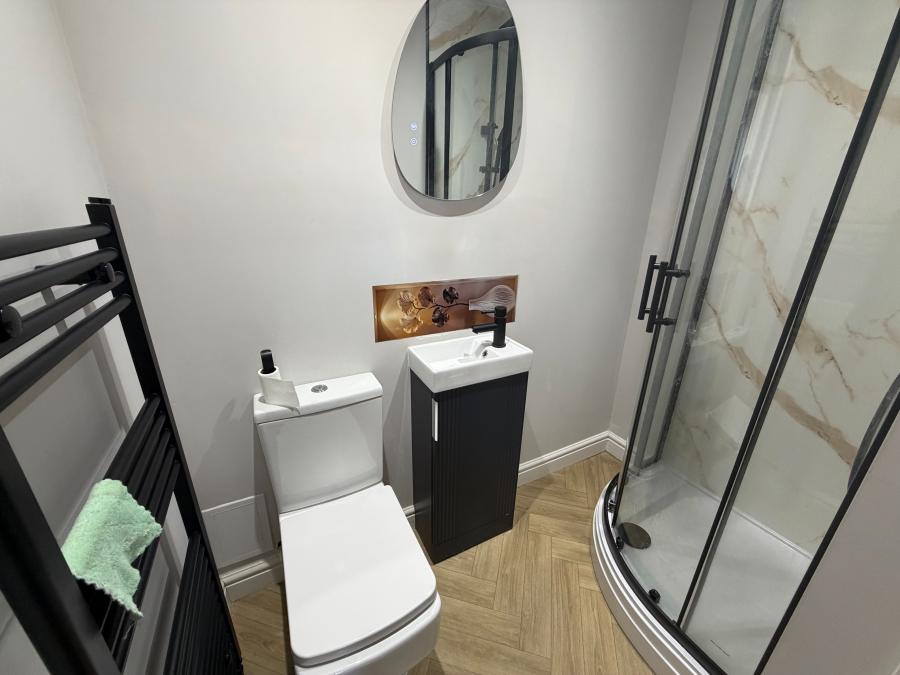 Room Azalea Terrace North in Sunderland