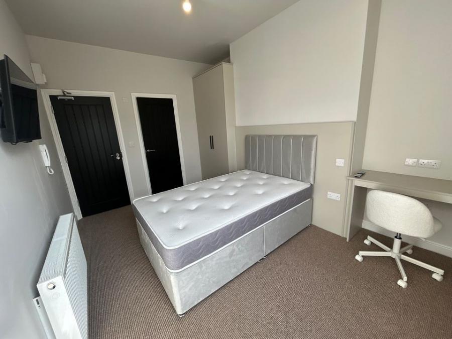 Room Azalea Terrace North in Sunderland