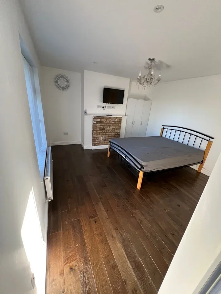 Flat Tempsford Avenue in Hertsmere