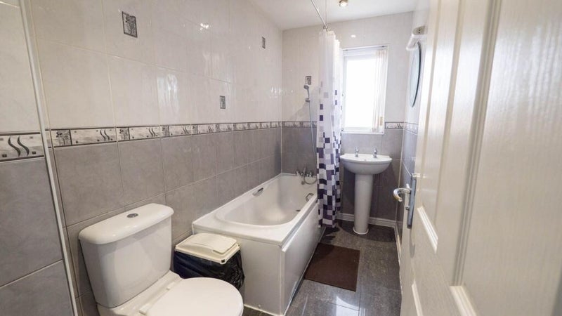 Room Hitchen Street in Manchester