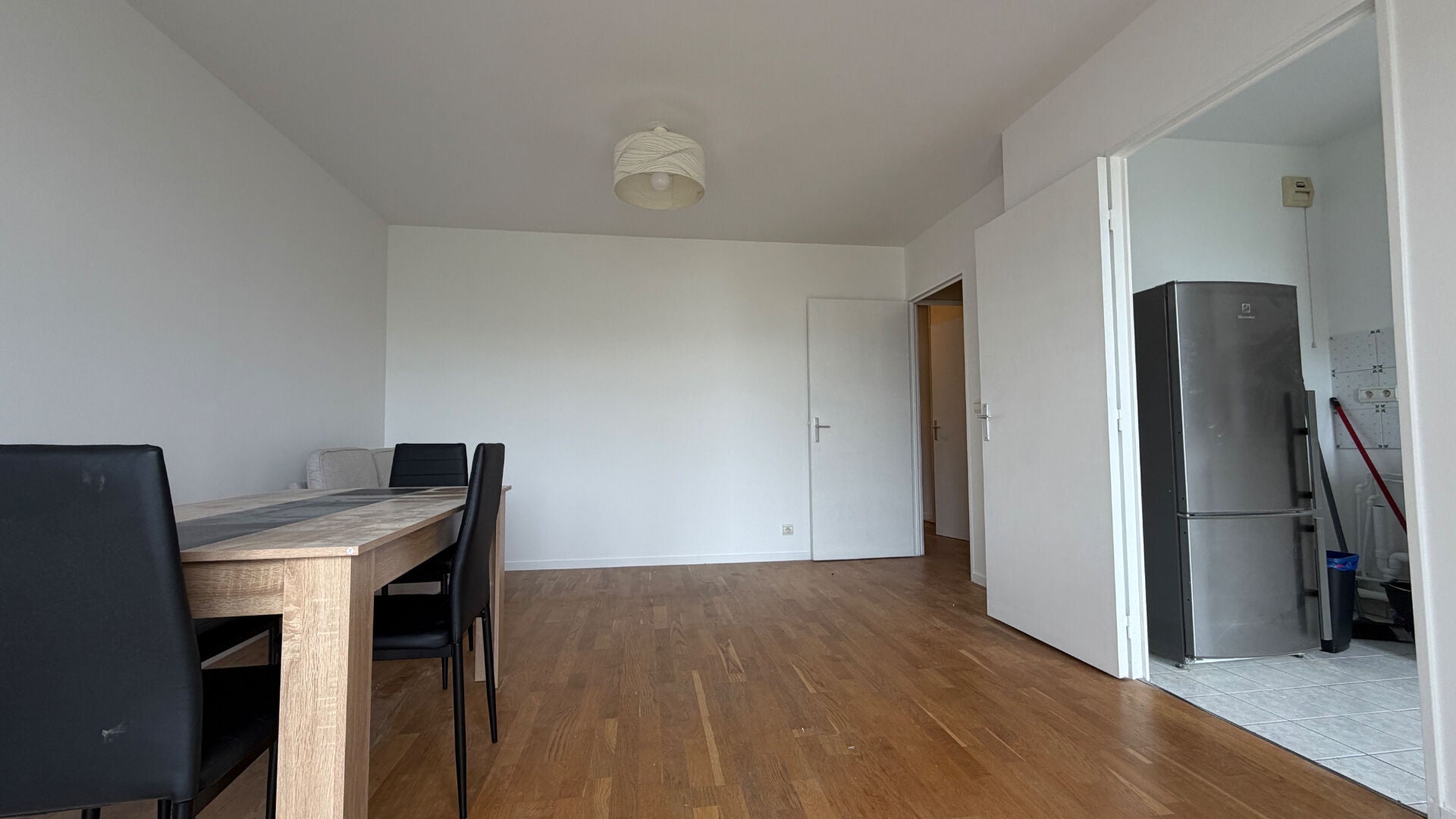 Appartement Desserte Ernest Cognacq à Évry