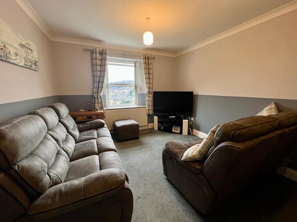 Flat Roundham Road in Paignton