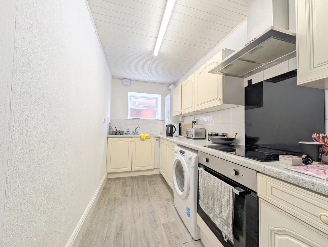 Flat Park Crescent in Southport