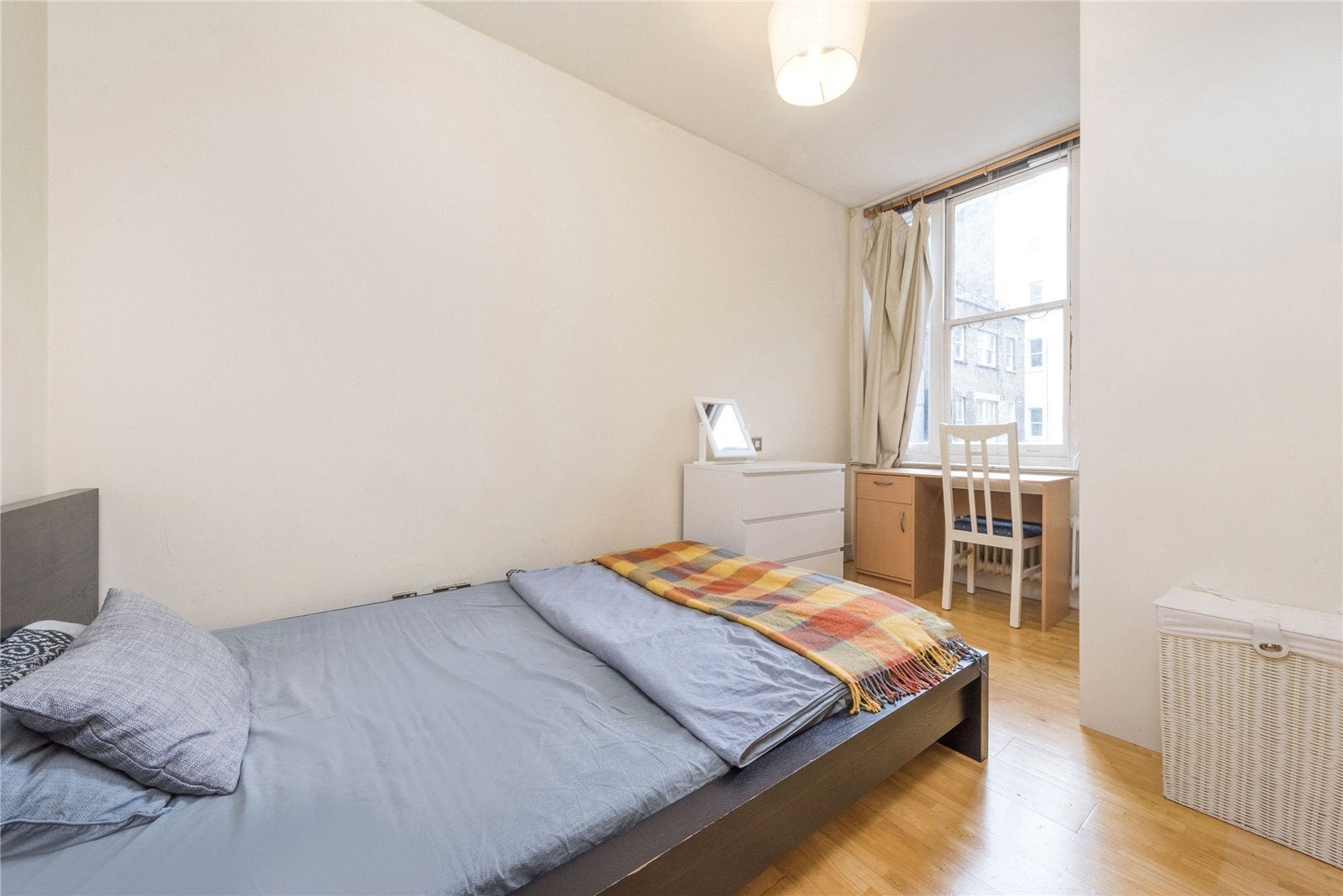 Flat Fleet Street in City of London