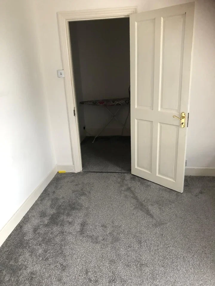 Room Fairholme Road in Greater London