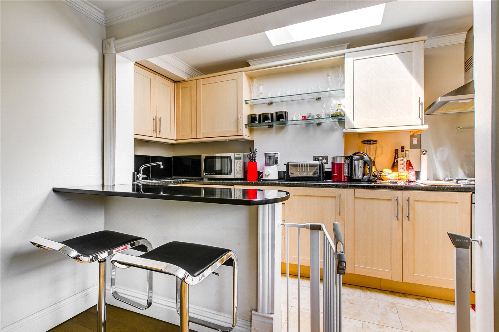 Flat Elsham Road in Greater London
